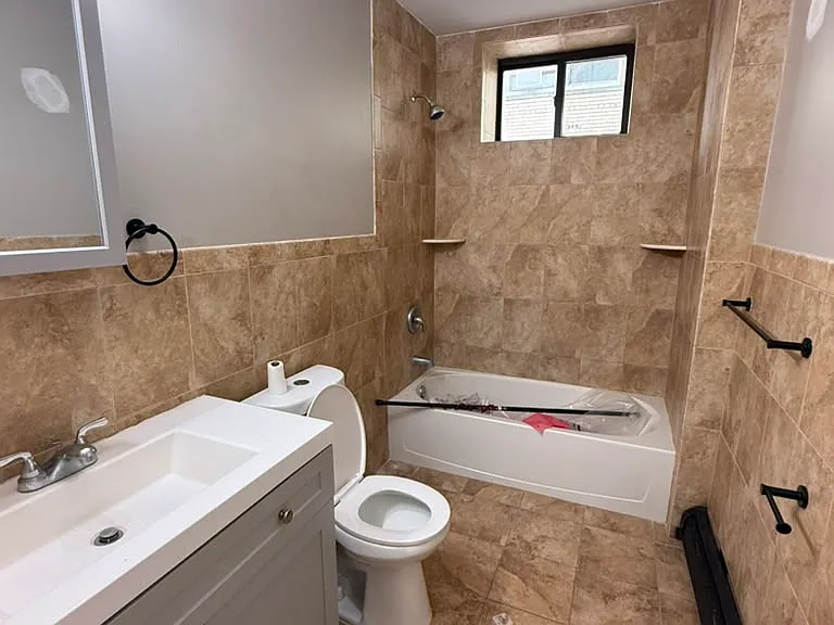 151 S Harrison St #2B — Photo 7