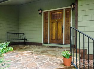 216 Sardis Rd, Charlotte, NC 28270