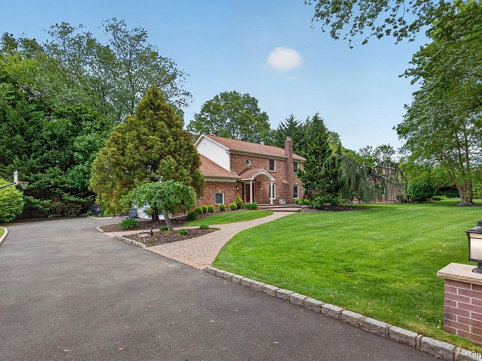 1st image of 12 Wildwood Drive
