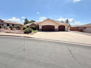 988 E Silver Falls Dr, Washington, UT 84780