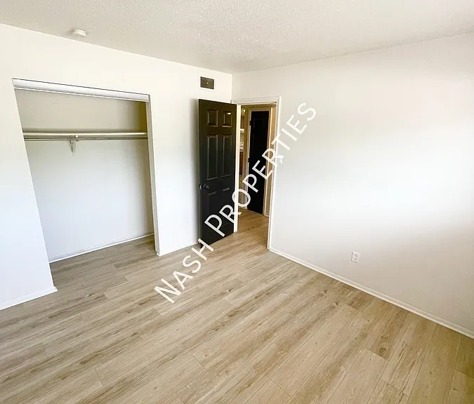 1506 Westvale Dr #G — Photo 3