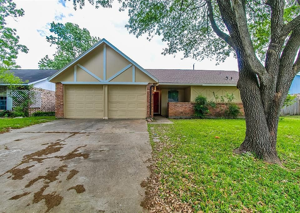 1st image of 2106 Blindlake Dr