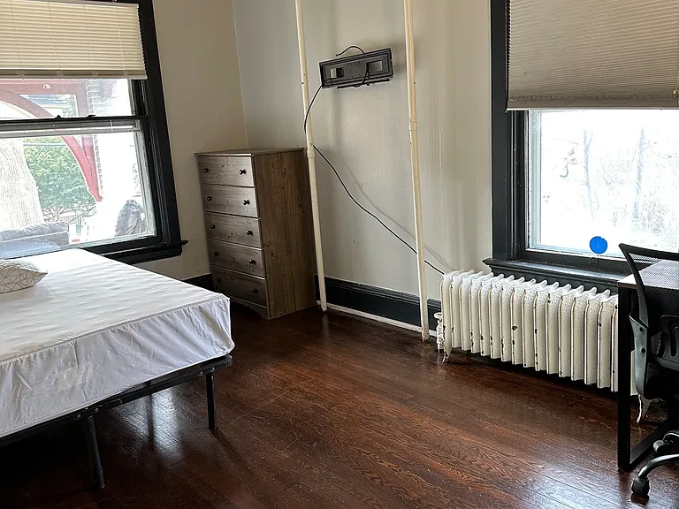 302 Mitchell St #2 — Photo 9