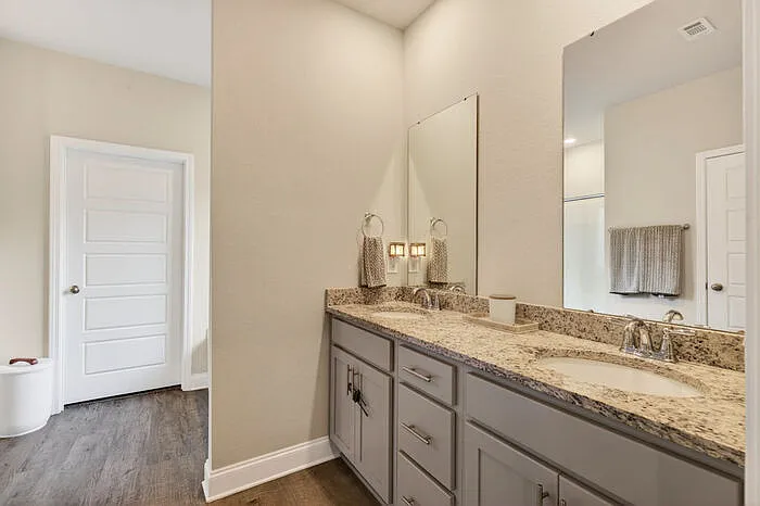 8009 Crawford Dr — Photo 21