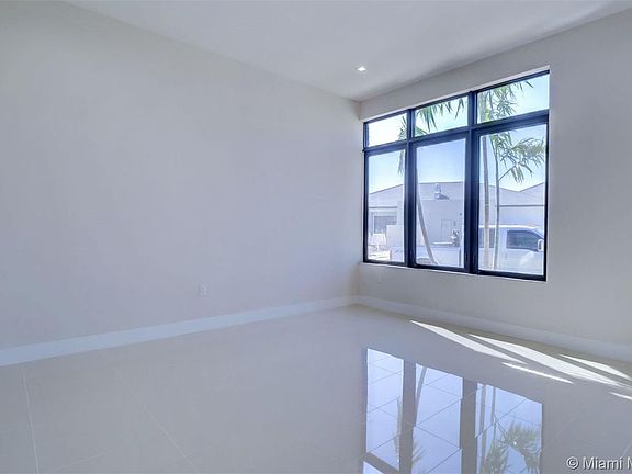 4th image of 8185 NW 47th Ter #0
