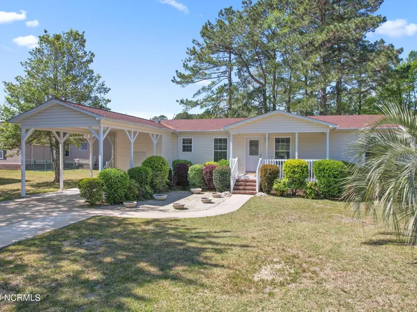 1023 Palm Court SW, Calabash, NC 28467