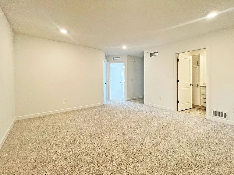 15022 Adare Way — Photo 18