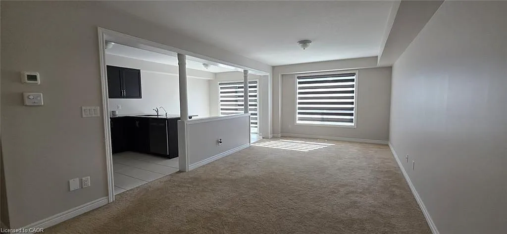 3 bed, 2.0 bath, 2024 sqft, $2,800 — Photo 3