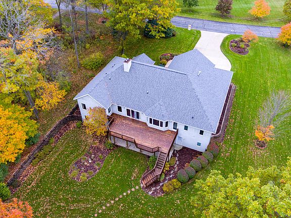 3rd image of 13939 Bass Lake View Ct