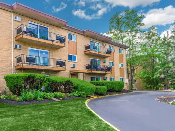 A FRESH START AT PARK HOUSE APARTMENTS!