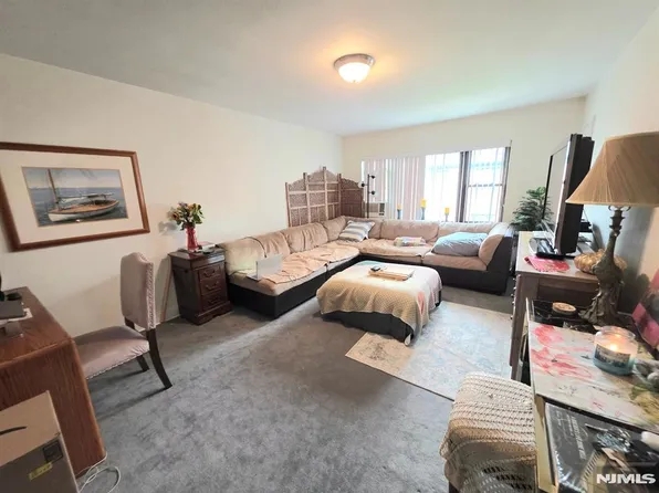 2165D N Central Rd APT D, Fort Lee, NJ 07024