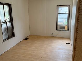 523 W Summer St, Hillsboro, IL 62049