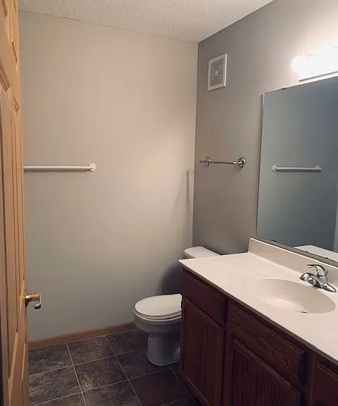 Crown Apartments — Photo 28