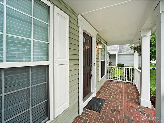 3rd image of 5926 Deerfield Village Dr