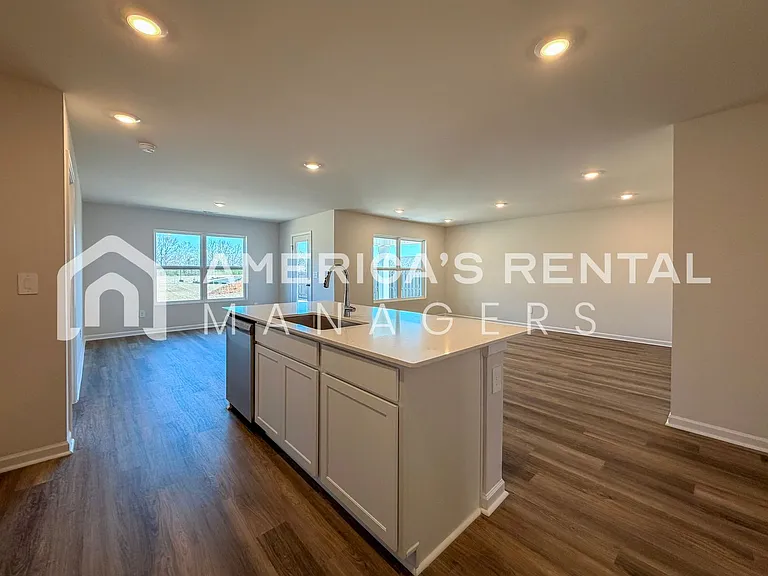 9945 Sequoyah Cove Dr SE — Photo 19