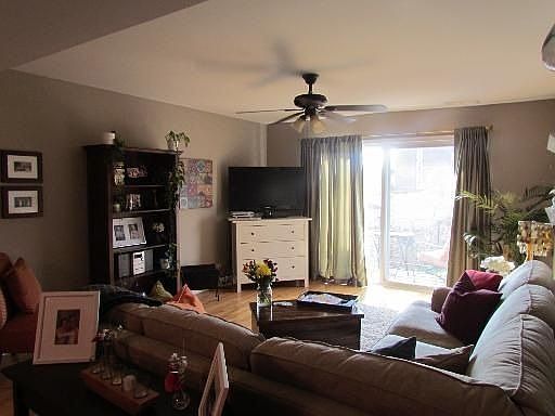 2nd image of 5641 Circle Dr APT 201