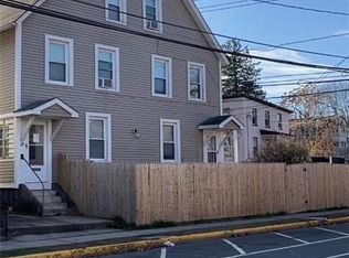 71 Spring St, Middletown, CT 06457