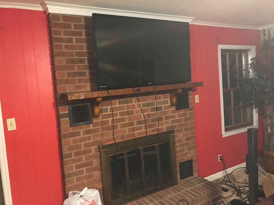 1st image of 200 Brittany Rd