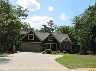 141 Crawfords Ferry Point, Hartwell, GA 30643