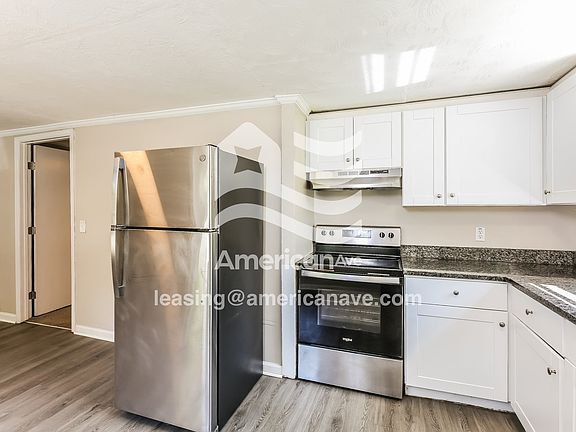 1160266_004_kitchen_5.jpg