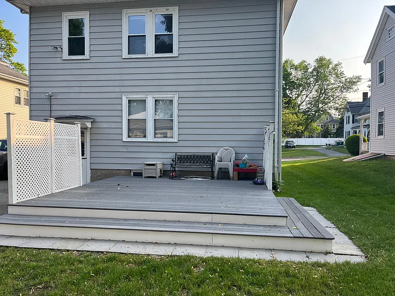 133 Cottage St — Photo 27