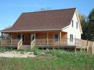 5605 Camden Rd, Osseo, MI 49266