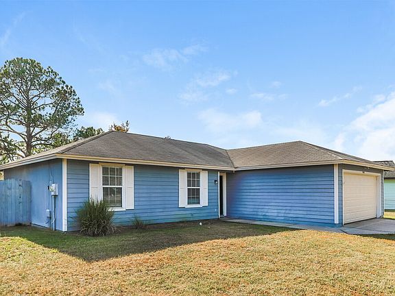 3rd image of 7416 Cinnamon Lakes Dr