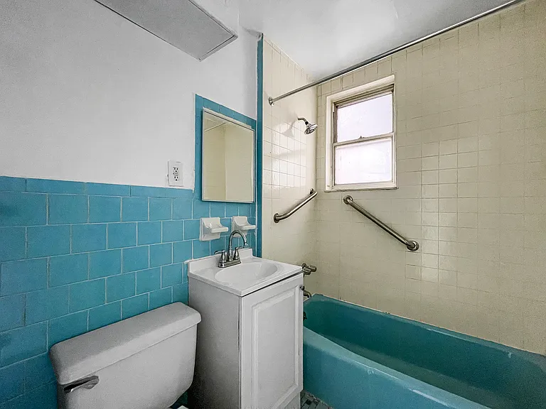 9506 4th Ave #2R — Photo 11