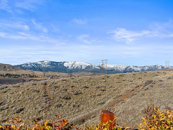 2nd image of 845 Larrimore Trl