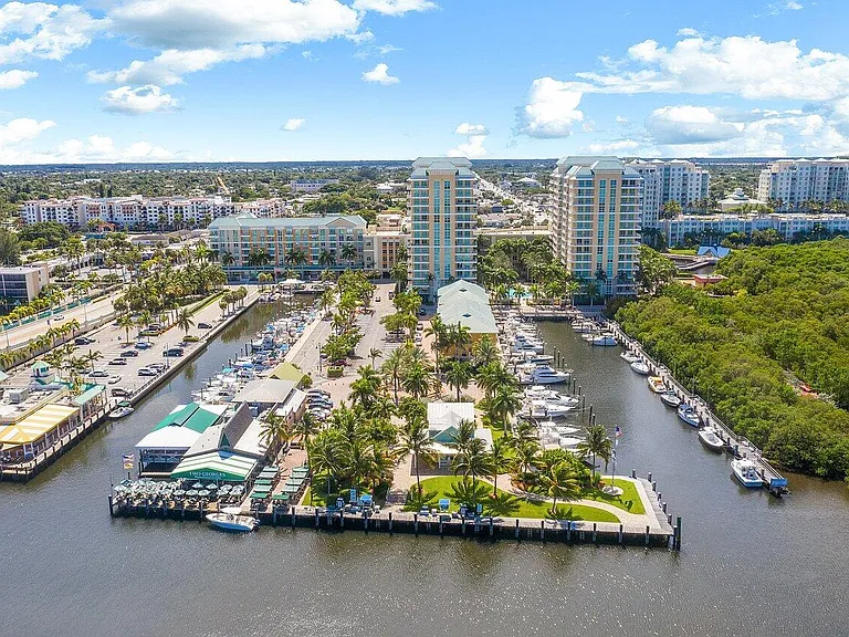 700 E Boynton Beach Blvd #803 — Photo 81