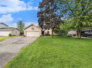 32037 Riverpoint St, Chesterfield, MI 48047