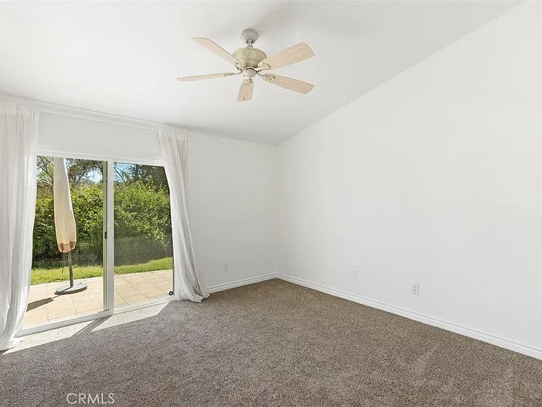 185 Cheshire Ln — Photo 15