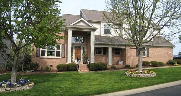 1st image of 1825 Bridgestone Dr