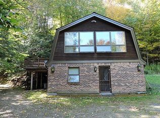 6595 Mill St, Boston, NY 14025