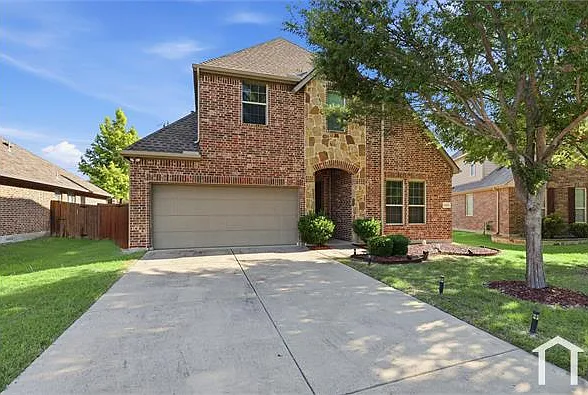 14160 Tahoe Ln — Photo 2