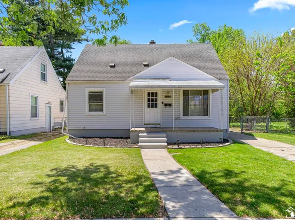 15507 Woodbine, Redford, MI 48239