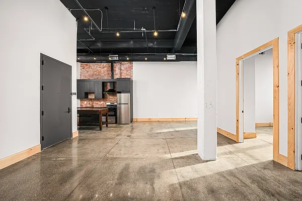 Rented by Nooklyn NYC LLC | media 37