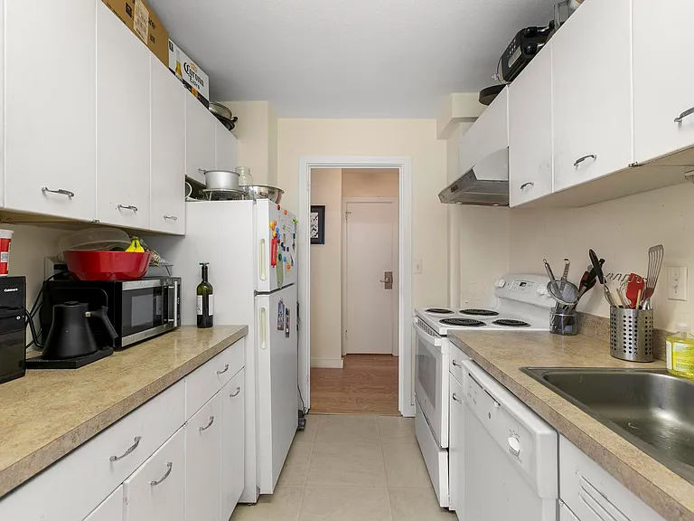 60 Babcock St #42 — Photo 10