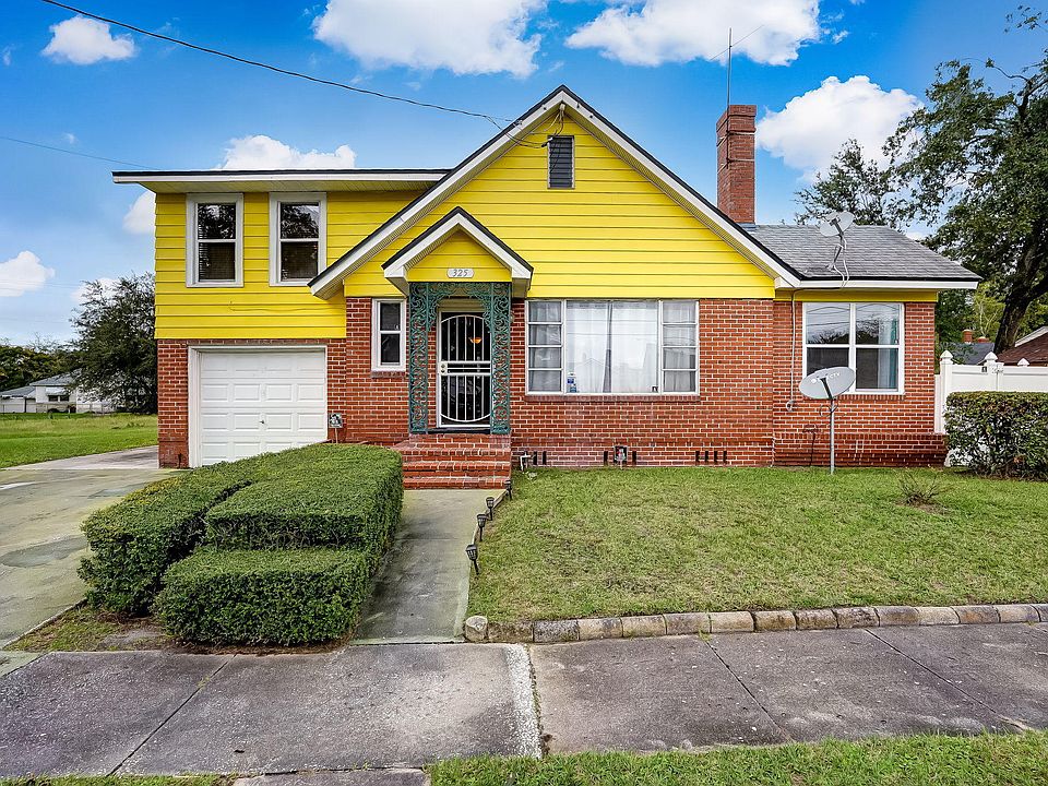 1st image of 325 Circle Dr