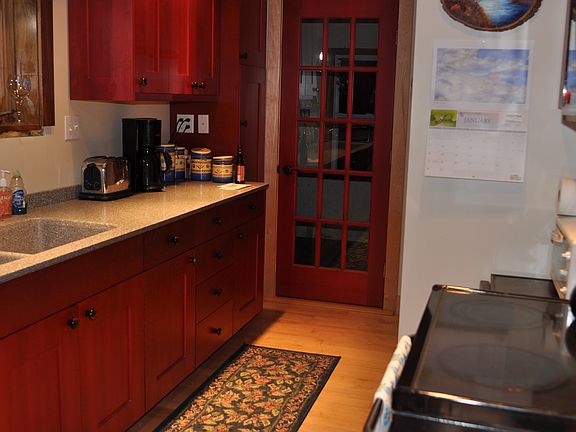 custom kitchen 