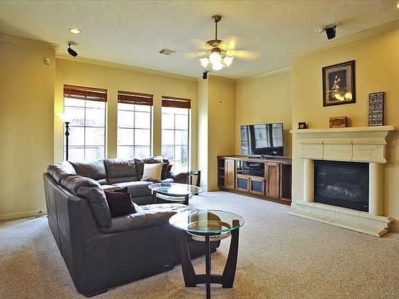4th image of 8027 Pagosa Springs Dr
