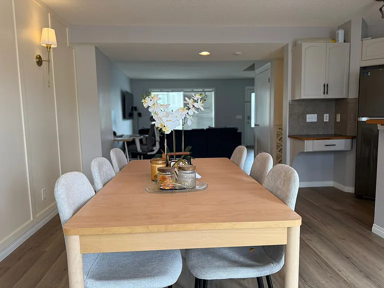 124 Prestwick Vlg SE — Photo 14
