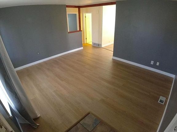 4th image of 710 114th St S #1