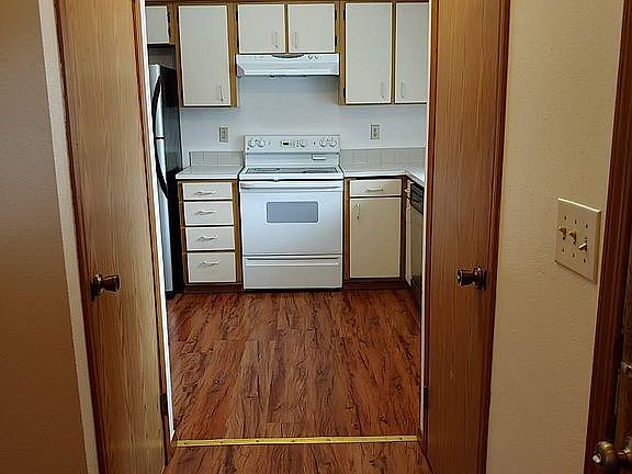 3rd image of 1510 148th Street Ct S