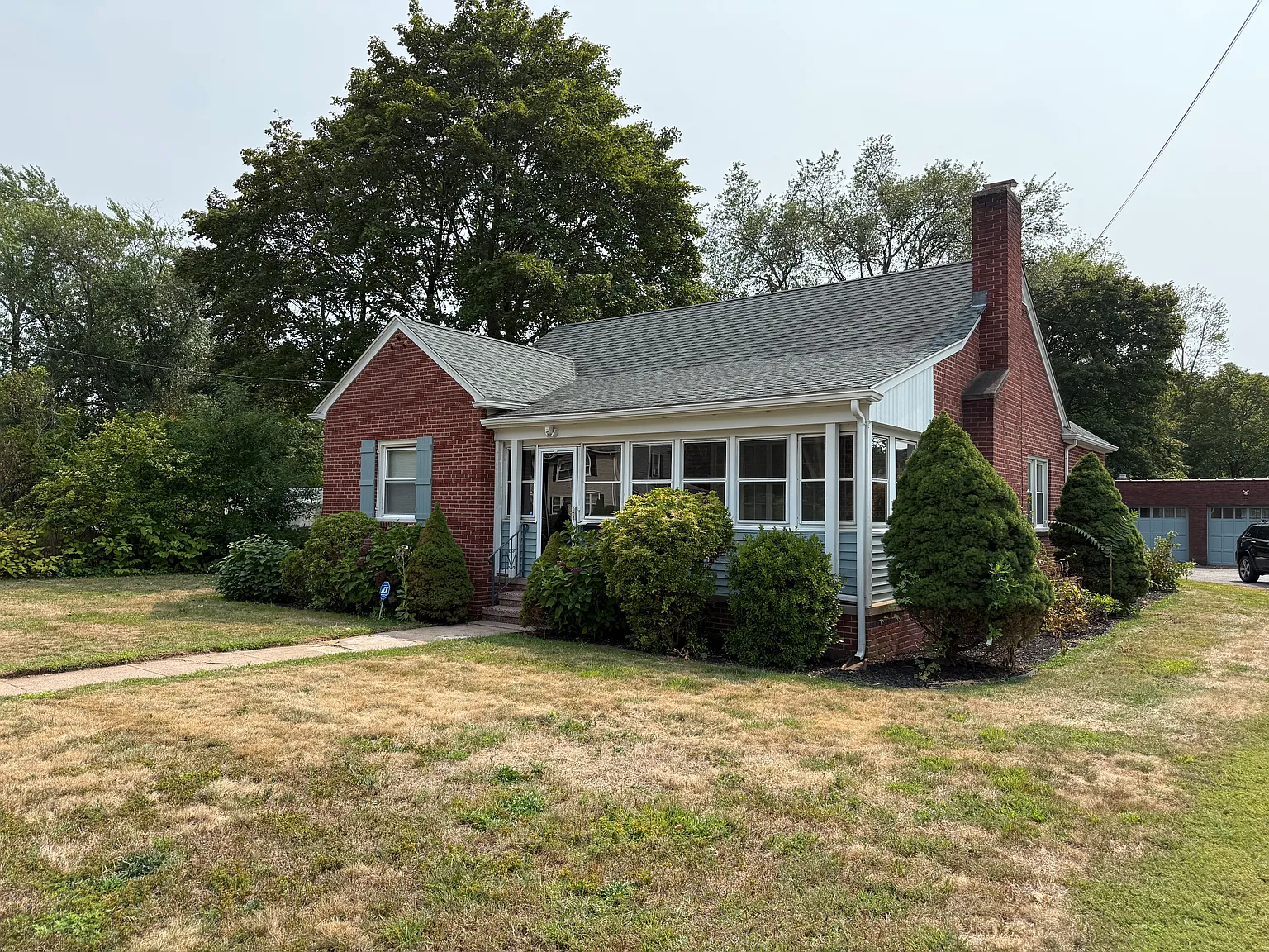 5 bed, 1750 sqft, $4,500 — Photo 1