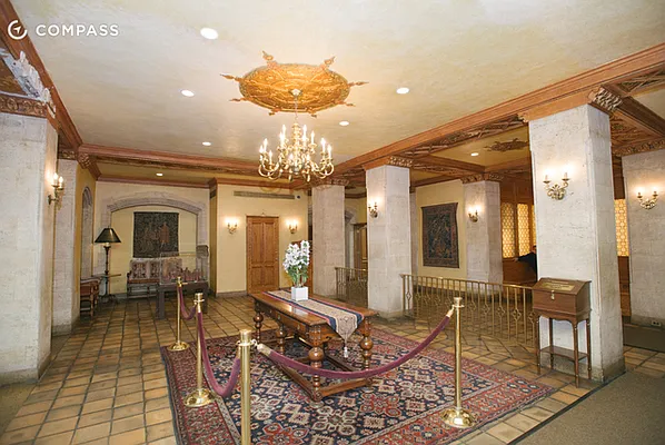 Rented by Compass | media 16