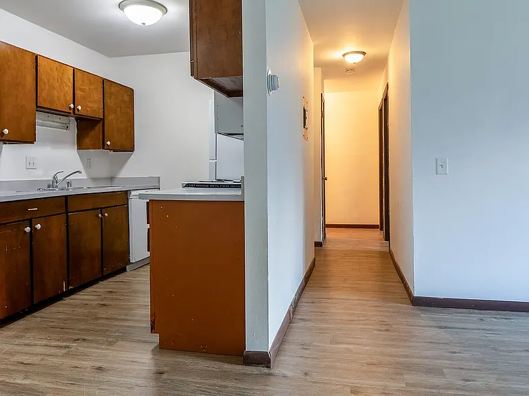 2505 Monterey Dr #10 — Photo 7