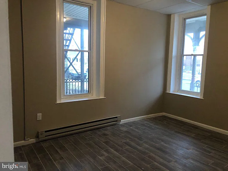 101 E Broad St #2 — Photo 7