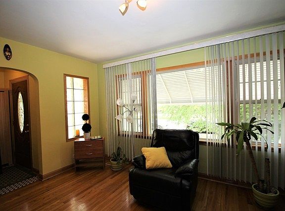 3rd image of 7940 W Sunset Dr