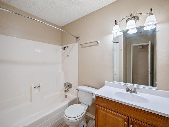 2nd image of 16355 Bitter Creek St